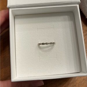 Pandora marquise ring size 5